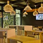 Hotel Evolution 4*