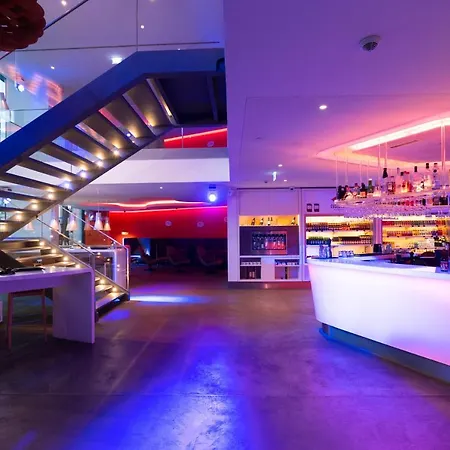 Hotel Evolution