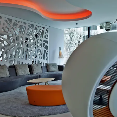 Evolution Otel