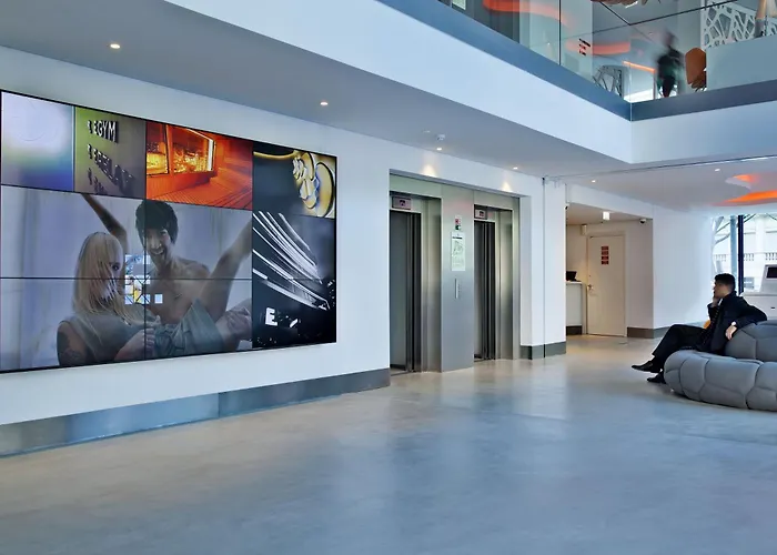 Evolution מלון 4*