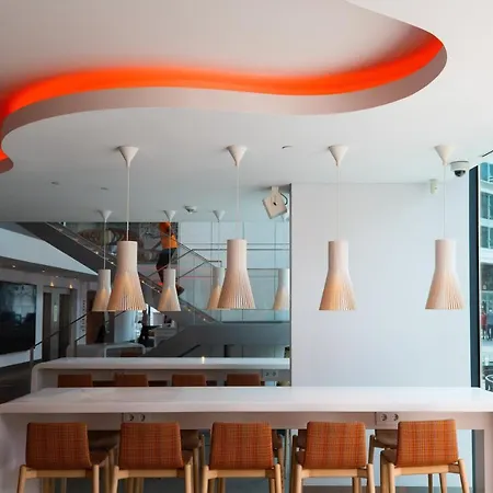 Evolution Готель