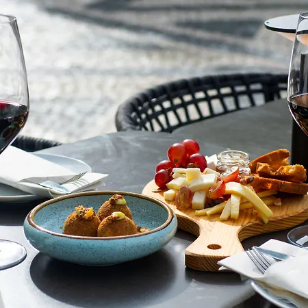 Evolution 4* Лісабон